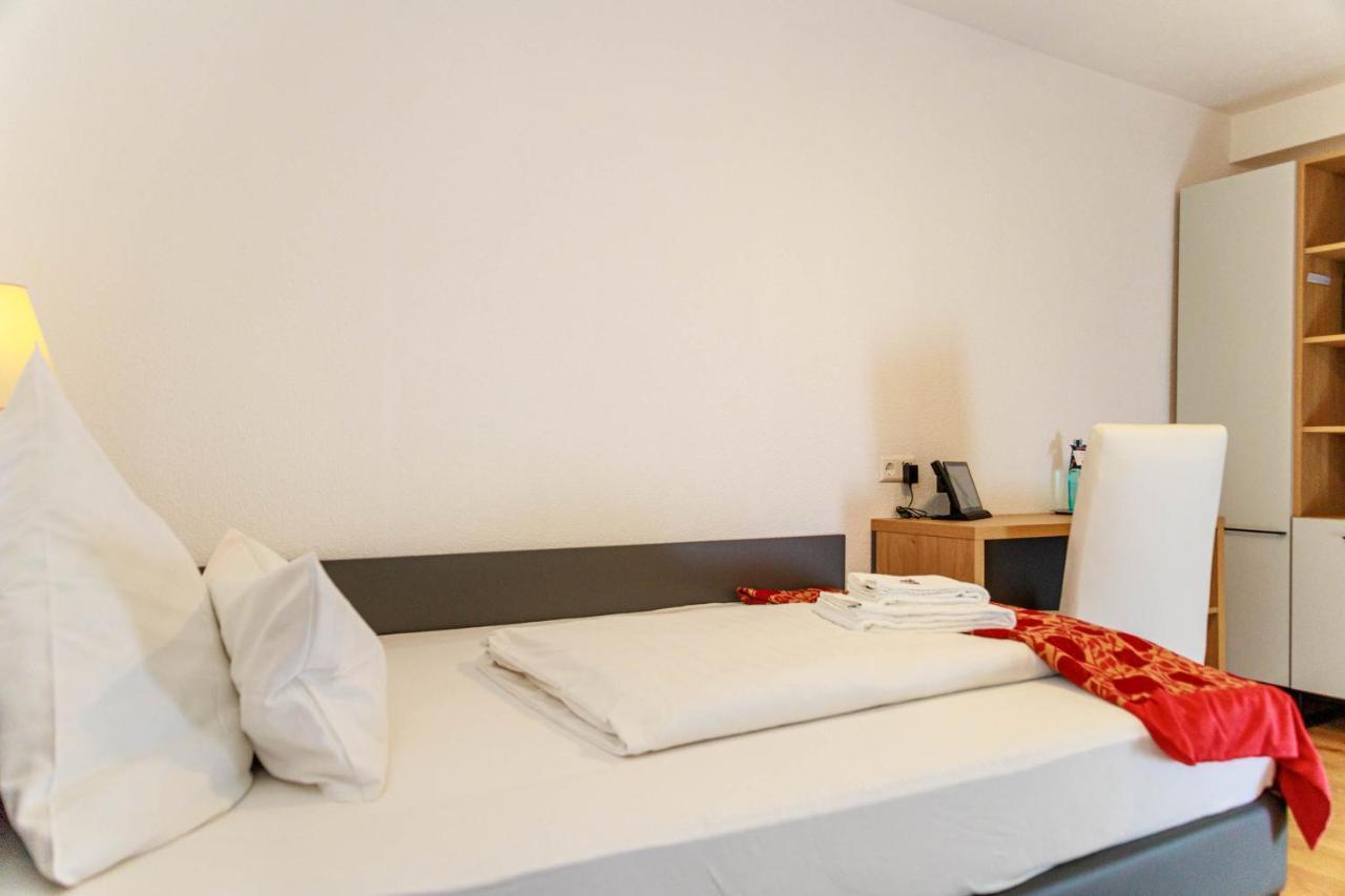 Bodensee-Hotel Kreuz Uhldingen-Mühlhofen Екстериор снимка