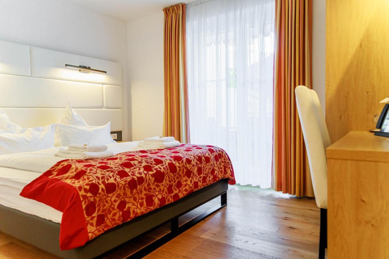 Bodensee-Hotel Kreuz Uhldingen-Mühlhofen Екстериор снимка