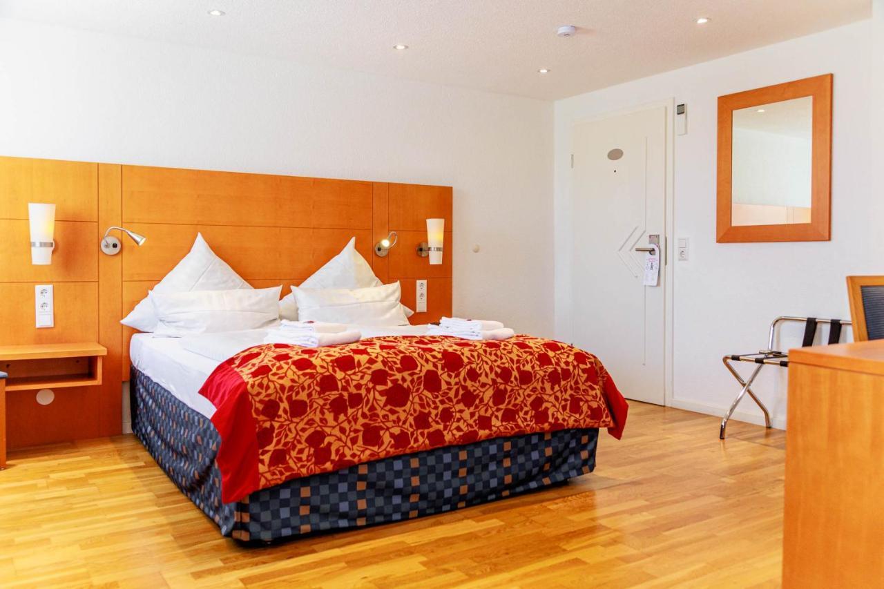 Bodensee-Hotel Kreuz Uhldingen-Mühlhofen Екстериор снимка